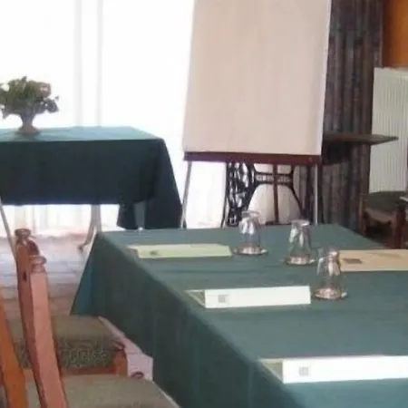 Hotel Chateau D'hassonville 3*