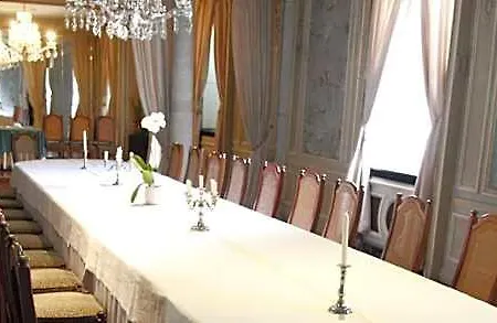 מלון Chateau D'hassonville 3*