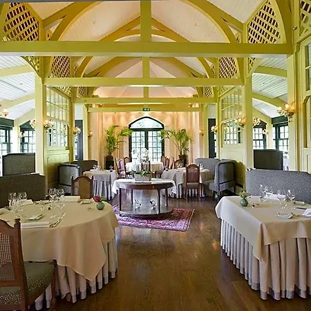 Chateau D'hassonville 3* איי